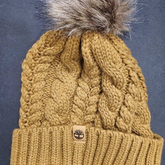 Timberland Golden Cable Knit Beanie with Faux Fur Pom - Picture 5 of 5